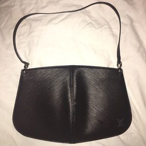 Authentic Louis Vuitton Pochette Epi Leather Bag